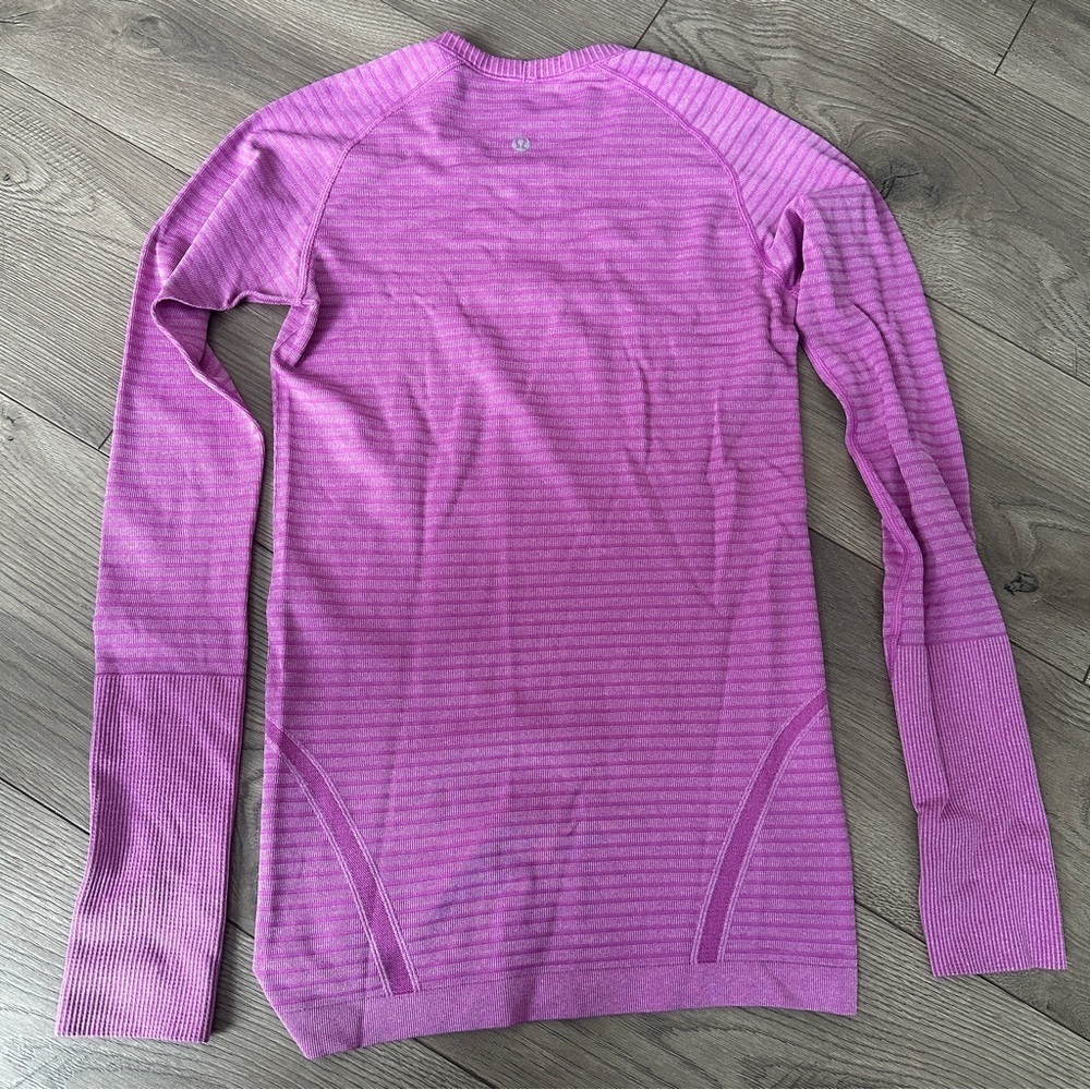 Lululemon Swiftly Tech Long Sleeve sweatshirt Crew Heathered Ultra Violet purple - Picture 4 of 8